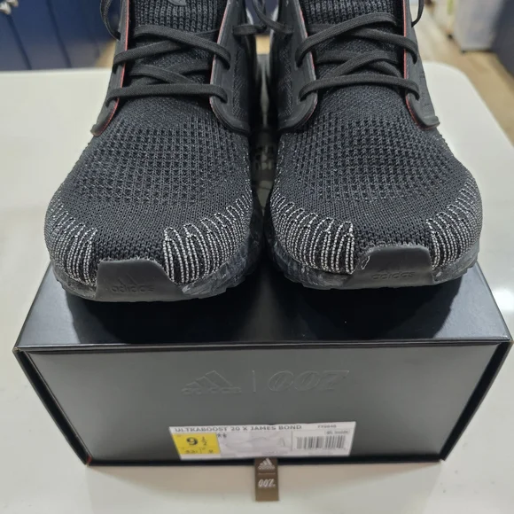 Adidas Ultraboost 20 X James Bond